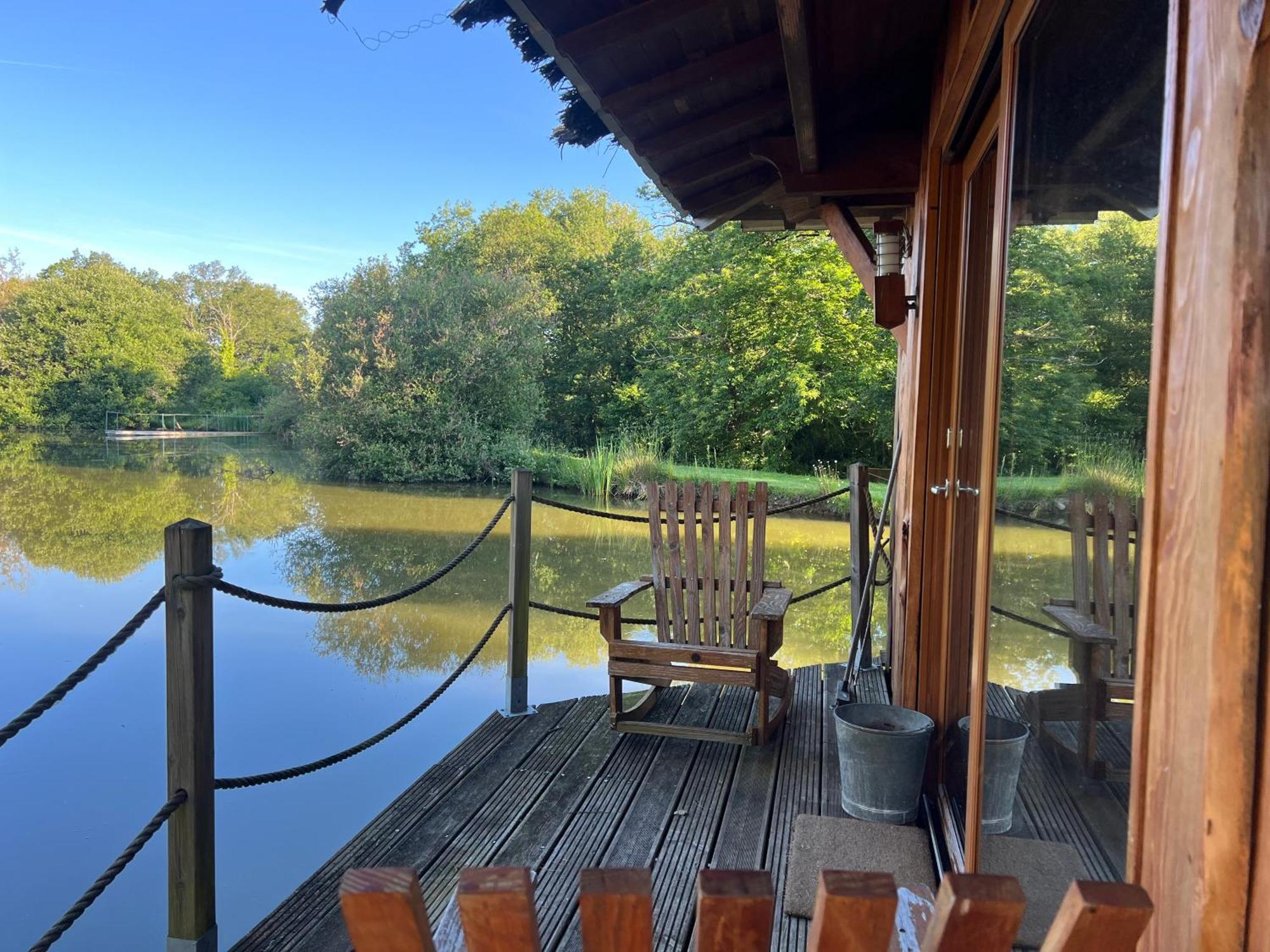 Le Domaine De La Vergnolle Roches  Eksteriør billede