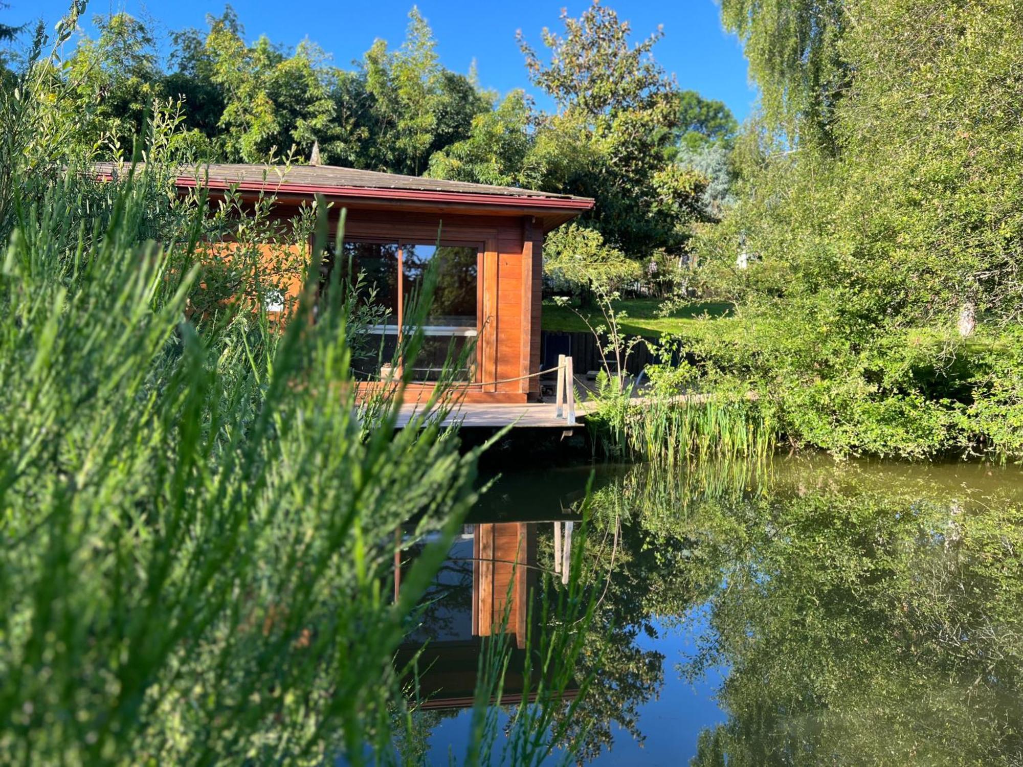 Le Domaine De La Vergnolle Roches  Eksteriør billede