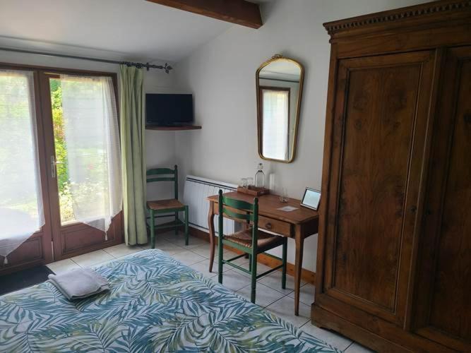 Le Domaine De La Vergnolle Roches  Værelse billede